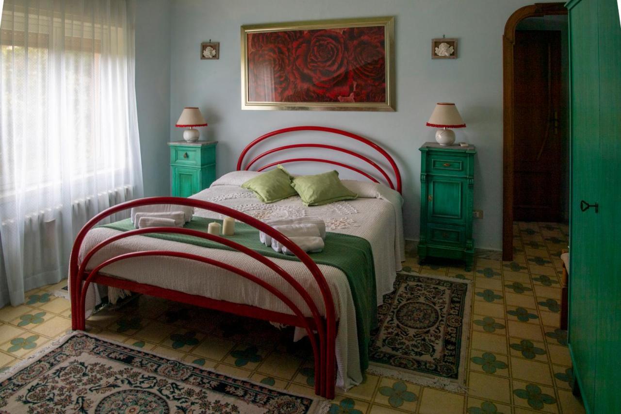 Casa Vacanze Gioia Трекастани Екстериор снимка